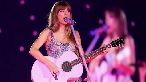 Taylor swift peru. Taylor Swift has just completed a sold-out six-night run of The Eras Tour in Singapore. Tickets to the spectacular event were reportedly sold out in less than eight … 