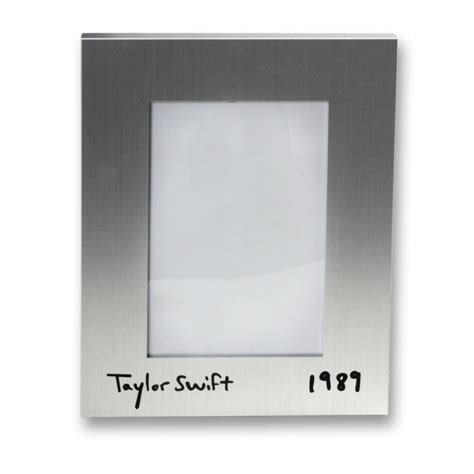 Taylor swift picture frame. Things To Know About Taylor swift picture frame. 