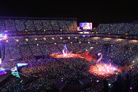 Taylor swift pittsburgh stadium. Jun 16, 2023 · Taylor Swift played the first of two nights of her Eras Tour stop Friday at Acrisure Stadium in Pittsburgh. The pop superstar will be back for a second show Saturday. A little snippet of “22 ... 