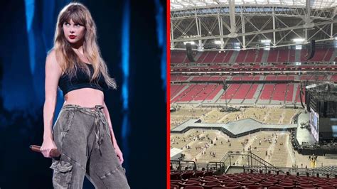 Taylor swift stage eras tour. Apr 27, 2023 · The Fearless Tour was her first headlining tour, spanning 118 shows from April 2009 through July 2010. Earthy vibes for the 'Evermore' era. The stage then changes to feature trees and a... 
