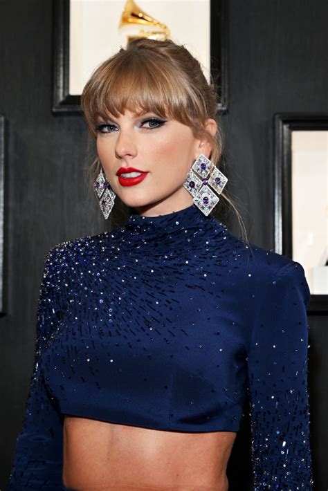 Taylorswift13 news. Updated on: March 5, 2024 / 4:40 PM EST / CBS News. Super Tuesday kicks off on March 5, and Taylor Swift is using her platform to remind people to get out and vote. The pop star, who has 282 ... 