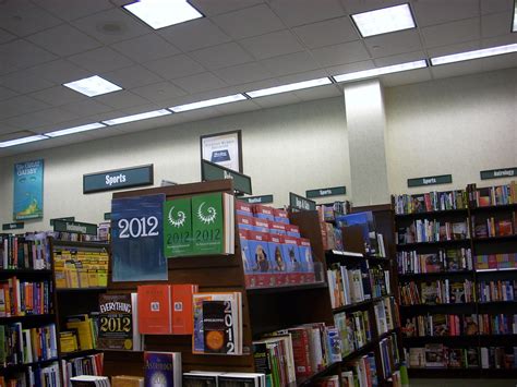 Tidewater Community College is extending its contract with Barnes & Noble College, which has managed the TCC bookstores since 2006. As part of the new contract, the MacArthur Center location will close on December 21, 2022, and move to the Norfolk Campus Student Center.. 