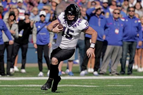 Live scores from the Kansas St. and TCU FBS Football game, including b