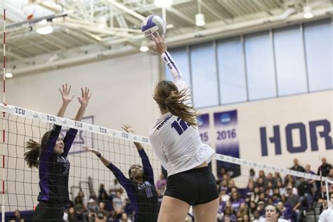 The Horned Frogs are riding a 32-match home winning streak dating back to March 6, 2020. TCU also carries a 32-0 record against teams from Texas into the weekend. The Horned Frogs remained atop the national polls for the third week in a row after another undefeated weekend in Miami, Fla. The team tallied a trio of ranked wins this past weekend .... 