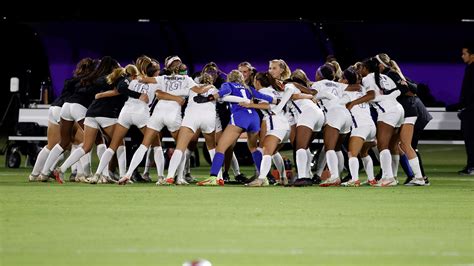 “Congrats to Marz Akins! She has been selected to participate in US Soccer's U-20 Women's National Team activities! #GoFrogs”. 
