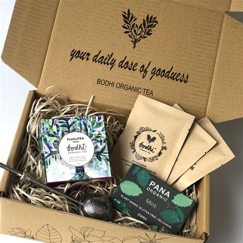 Tea subscription box. We have several subscription options, ranging from CA$24 to CA$29 per box. The Pure Tea Box contains our most expensive teas and subscriptions range from $29.08 to $35 per box. How much tea do I get per box? Each box contains 4 teas with roughly 1 oz of tea per pouch. It is enough for about 30-40 cups per box. Have a question? We're here to help! 