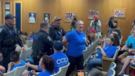 Teachers arrested at Nevada school board meeting