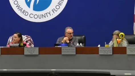 Teachers receive pay increase after Broward County School Board pass tentative budget