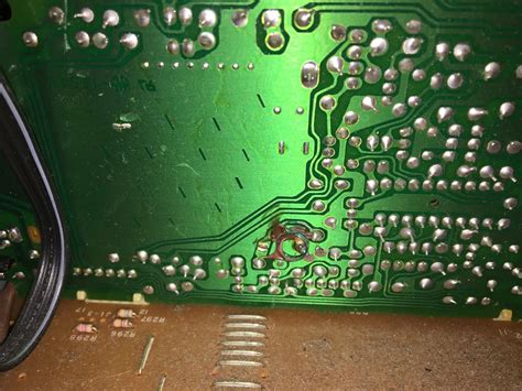 Technics SA-3036 weird solder? What could that ring be?