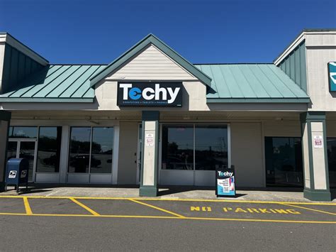 Computer Repair By Techy we specialize in fixing Cracked Screens, Battery, Malware Removal and other electronic issues with your Computer. Find a Store Near You Today! | waterville-me. 