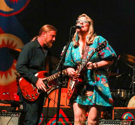Tedeschi - The Susan Tedeschi and Derek Trucks band performs Neil Young's "Helpless" on 12/4/21 at the Orpheum Theater in Boston, MA. Brought to you by Less Than Face ...