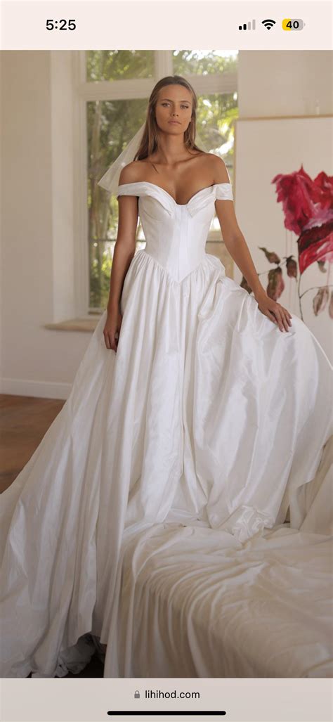 Teen nude dress room.  Less Searching, More Finding With Download and use 31,374+ Un...