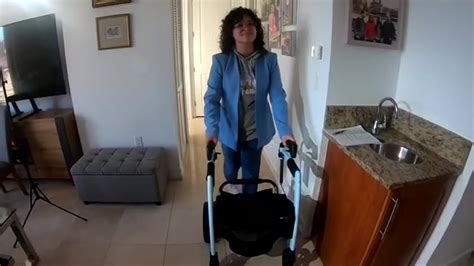Teen with spina bifida writes open letter to 2 airlines advocating for changes in handling of critical mobility devices for disabled travelers