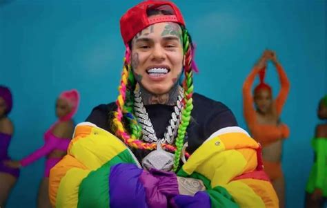 Tekashi 6ix9ine, the flamboyant Brooklyn rapper who carried out a series of violent crimes before informing on his former gang associates, was sentenced to 2 years in prison on Wednesday.