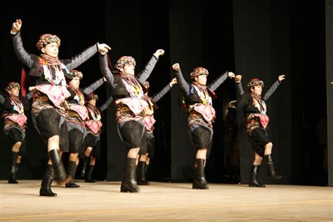 veodersti.rgarabwor.edu.pl. 