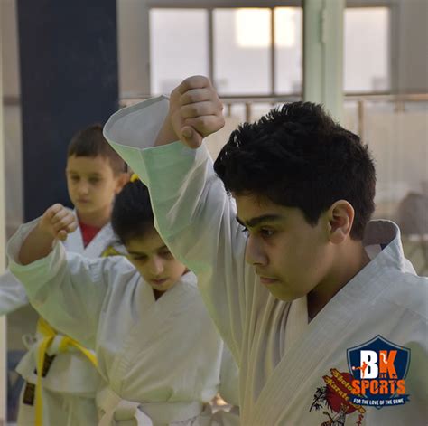 veodersti.rgarabwor.edu.pl. 