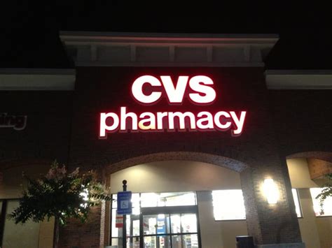 Telephone number to cvs pharmacy. You can address your letter to: CVS Headquarters One CVS Dr. Woonsocket, RI 02895. Phone Number: Contact CVS headquarters directly by calling 1-401-765-1500. This phone number is for the corporate office, not customer service or pharmacy assistance. You can contact customer service at 1-800-746-7287 or website assistance at 1-888-607-4287. 