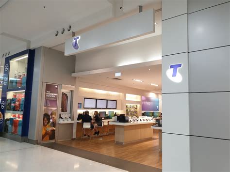 Telstra Townsville Willows opening hours in Kirwan