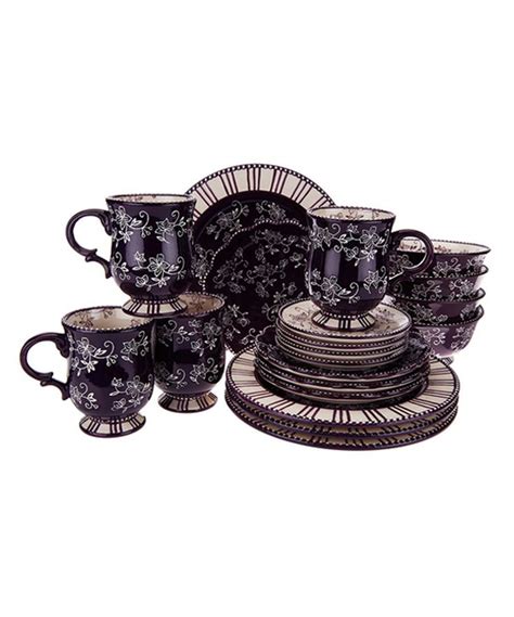 Temp-tations 13pc Petite Everyday Baking Set: 2-Qt Baker, 2 Petite Loaf Pans, 4 Petite Ramekins, Steamer Tray, 5 Plastic Covers (Floral Lace Chocolate) 1 offer from $74.95 Temp-tations 14 pc Bake & Serve Set: 1 Casserole Dish, 1 Serving Tray, 2 sizes of Mini Loaf Pans, 4 mini Ramekins, and 4 Dip Spreaders (Old World Black). 
