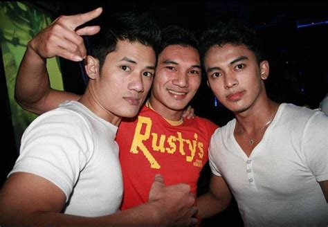 Tempat gay jakarta | Tempat Gay Jakarta: Menyelami Kehidupan Gay di Ibu  Kota yang Heteronormatif