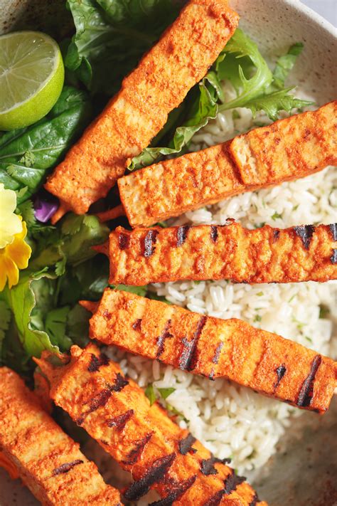 Tempeh dishes. Tofu and tempeh are amazing, plant based sources of protein and today I’m sharing 50 Tofu and Tempeh Recipes to try! The recipes include breakfast ideas, main dishes, sweet desserts (seriously!), snacks and light bites and even smoothies. Tofu often gets a bad rap as a flavourless, bland, mushy substance but when prepared the right … 