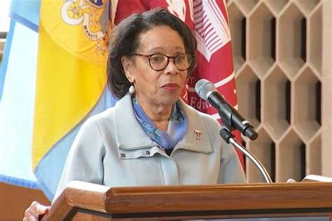 Temple names former law school dean JoAnne Epps as acting president …