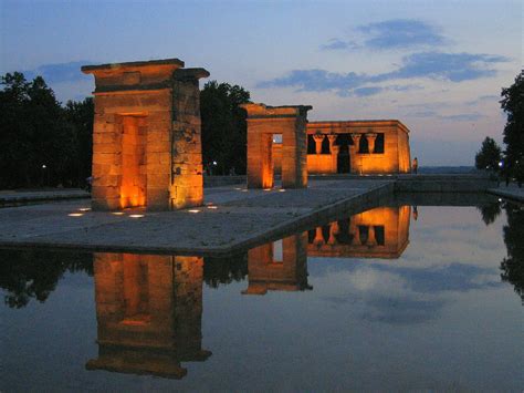 Temple of Debod - Wikipedia