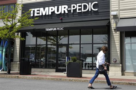 Tempur Sealy to buy Matress Firm in $4 billion deal