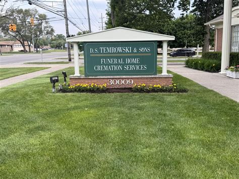Temrowski funeral home warren mi.  Temrowski & Sons Funeral Home serves the Warren, Michigan,...