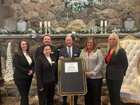 Temrowski funeral home warren.  Temrowski & Sons Family Funeral Home & Cremation Send f...