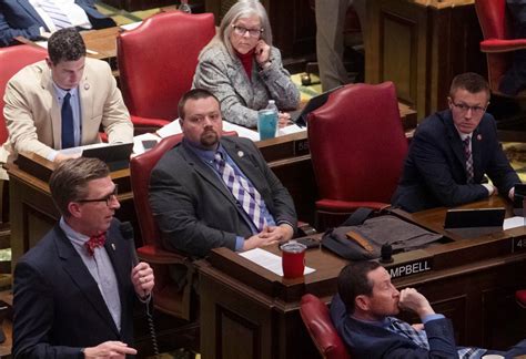 Tennessee Republican lawmaker quits amid harassment ethics inquiry, weeks after voting to expel 2 Democratic legislators