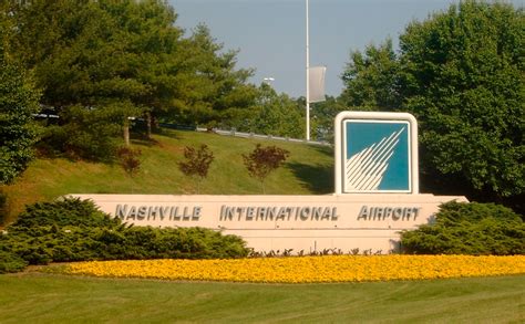 Tennessee airport bna. Sep 27, 2022 · Save 50% Or More vs. On-Airport Parking. Sheraton Music City Hotel. 777 McGavock Pike, Nashville, TN, 37214. Parking options: N/A. Provides Shuttle Service. Operation 24 Hours 7 days a week. $. 