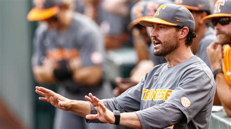 Tennessee clinches final spot in College World Series