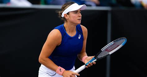 Tennis & English Summer School Saint Felix UK Yaşlar 12–17. 