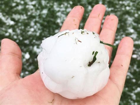 Tennis ball-sized hail pounds Fort Lyon area