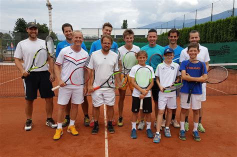 Tennis in Innsbruck Tennisplätze & Tennishallen in