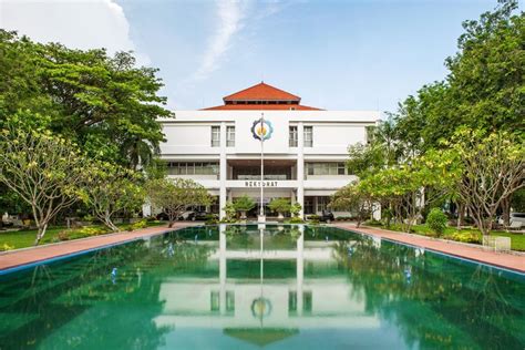 Tentang Fakultas - Institut Teknologi Sepuluh Nopember