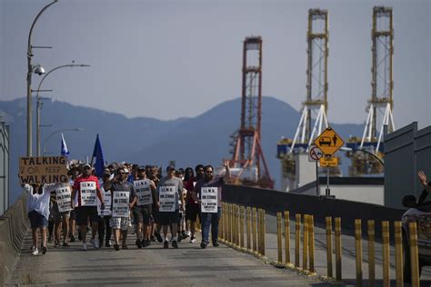 Tentative deal reached in port strike on Canada’s west coast