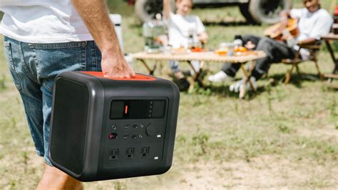 Tera: 1000Wh Power Station for Camping and Home