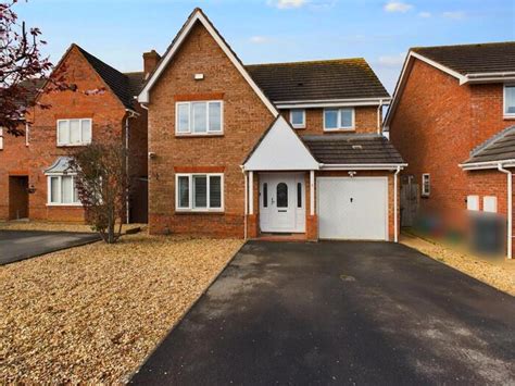 Tern Close Gloucester 3 bedroom Detached for sale GL4