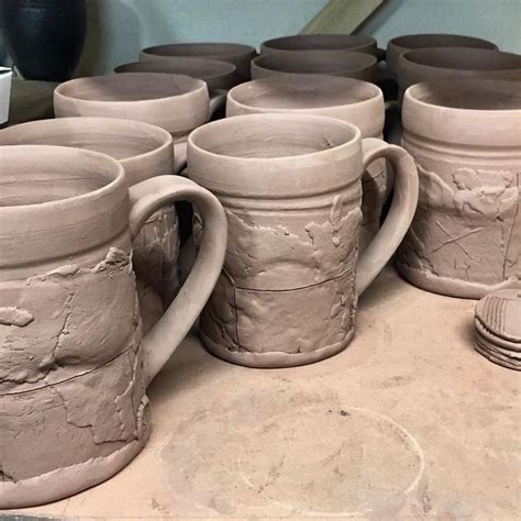 Terra Sig on bone dry? : r/Ceramics - Reddit