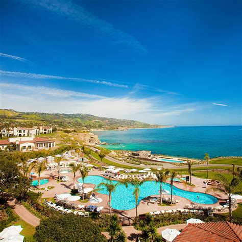 Terranea resort california. 450 square feet/42 square meters. Private balcony or patio. European-style luxury linens. Soft pillow-top bed. Flat-screen TV. In-room phone that is USB and Bluetooth compatible. Walk-in shower and separate deep soaking tub. Murchison-Hume bathroom amenities. Resort double rooms can connect to resort king rooms. 