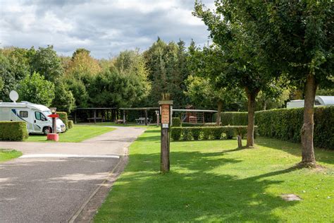 Terrassen-campingplatz Herbolzheim Campsite in [Herbolzheim / …