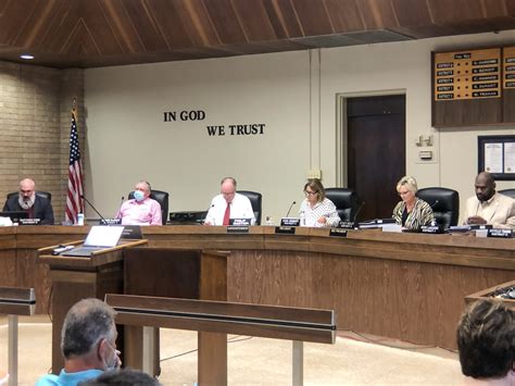 The Terrebonne Parish School Board is set to vote Tuesday on new voting district boundaries for its nine seats. Action on the issue is scheduled following normal committee meetings, which start at .... 
