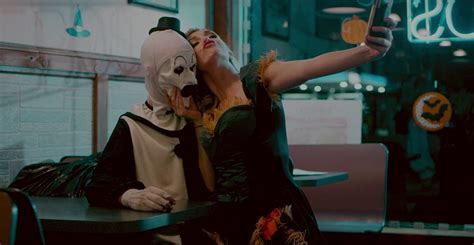 Terrifier 2 bloopers. — Terrifier 2 嵐 ️ (@TerrifierFilm) August 29, 2022. Terrifier 2 promised a lot for fans but somehow it actually delivered more. Ultra gory, stupendously violent and utterly insane on every ... 