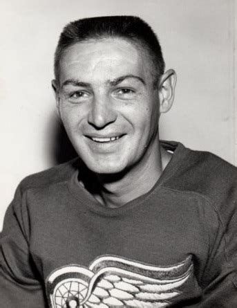 Terry Sawchuk - Simple English Wikipedia, the free encyclopedia