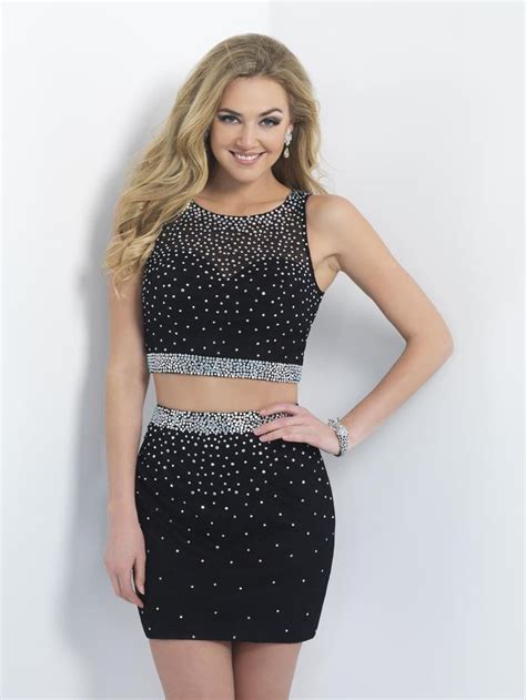 Fabricated with superior comfort in mind, these dresses allow for effortless dancing and mingling. Each piece is designed to flatter all body types and to leave you feeling confident and beautiful. Start your high school journey in style with our exquisite collection of freshman homecoming dresses. Make the Hoco 2023 unforgettable!. 