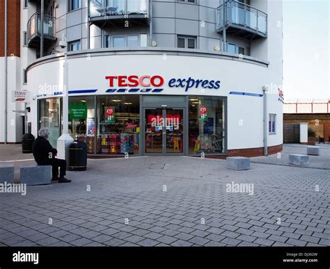 Tesco Colleague - Portsmouth Gunwharf Quays Express