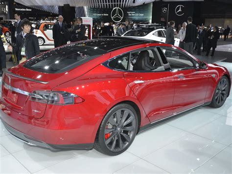 Tesla Driver Loses License After Using Autopilot Like A Fool CarBuzz
