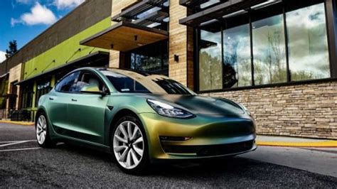 Currently, American-spec Teslas are only available in five hues: Pea